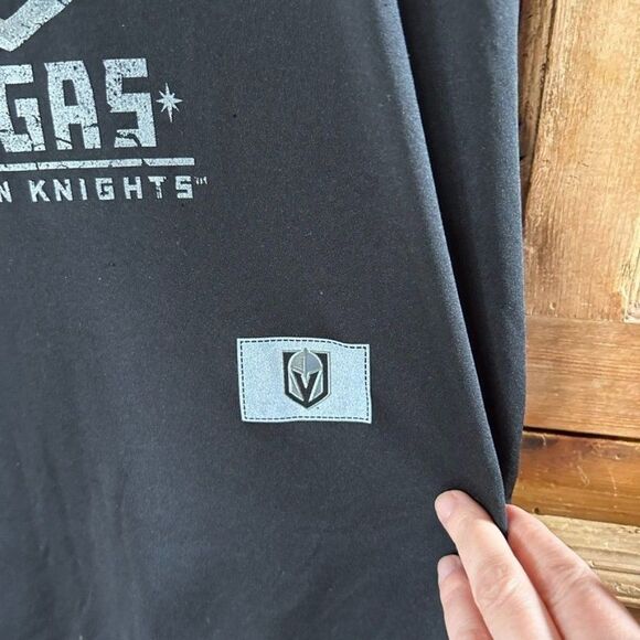 Calhoun NHL Vegas Golden Knights Tee Athletic Short‎ Sleeve Black Youth XL - Picture 6 of 10